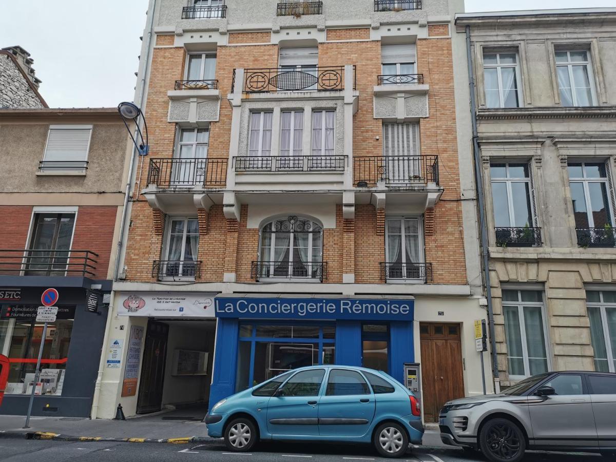 Apartamento Chez Fifi - Hyper centre à 200 m de la cathédrale Reims Exterior foto